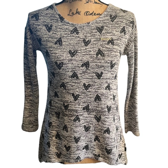 DKNY Sweater Black Hearts Gray Soft Knit - Picture 1 of 11